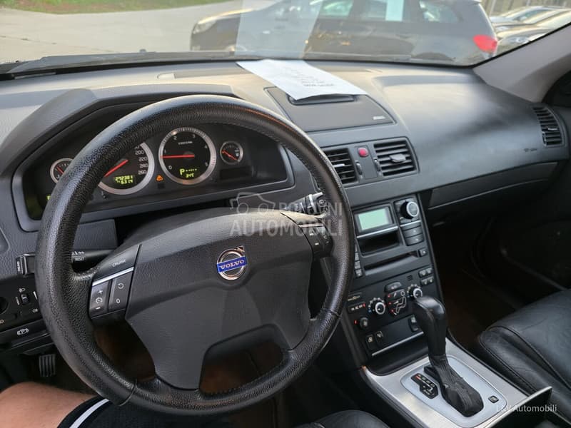Volvo XC90, slika 22
