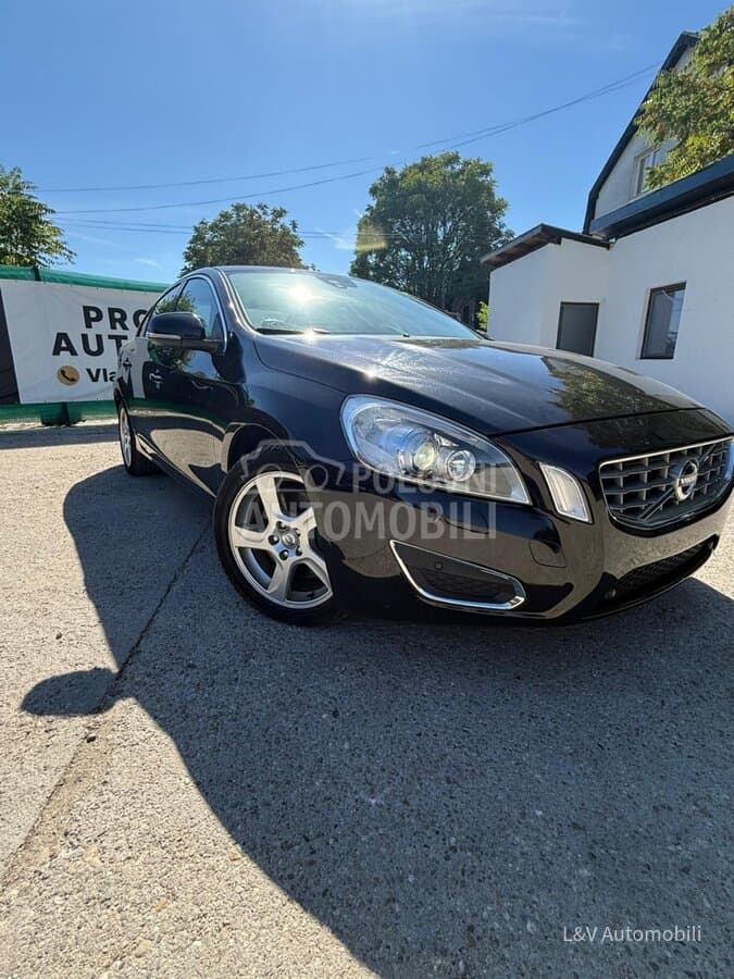 Volvo S60 2.0T, slika 13
