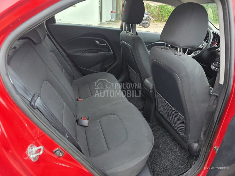 Kia Rio, slika 14