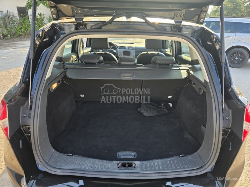 Ford Kuga Titanium, slika 10