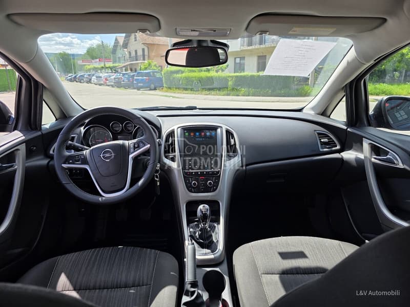 Opel Astra J, slika 13