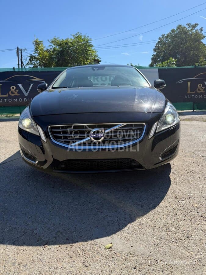 Volvo S60 2.0T, slika 2
